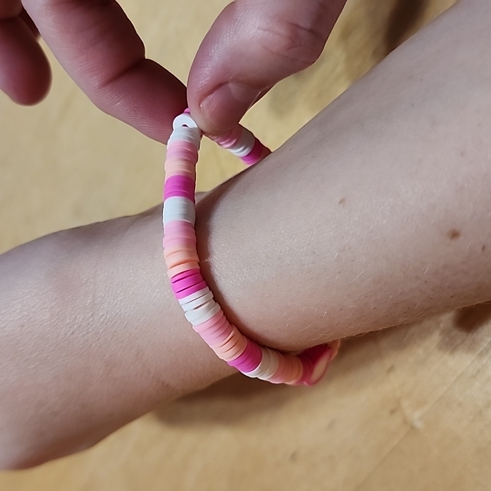 Sold! Handmade Clay Bead Bracelet 🤍 - Picture 4 of 4